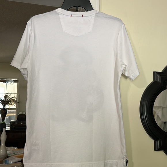 Robert Graham T-Shirt - Picture 5 of 6